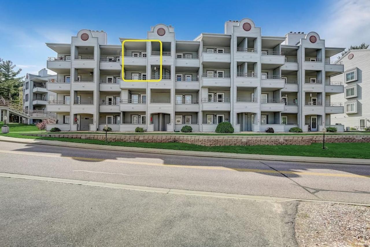 Brown Family Condo For Families Golf Trips And Girls Getaways Уисконсин Делс Екстериор снимка